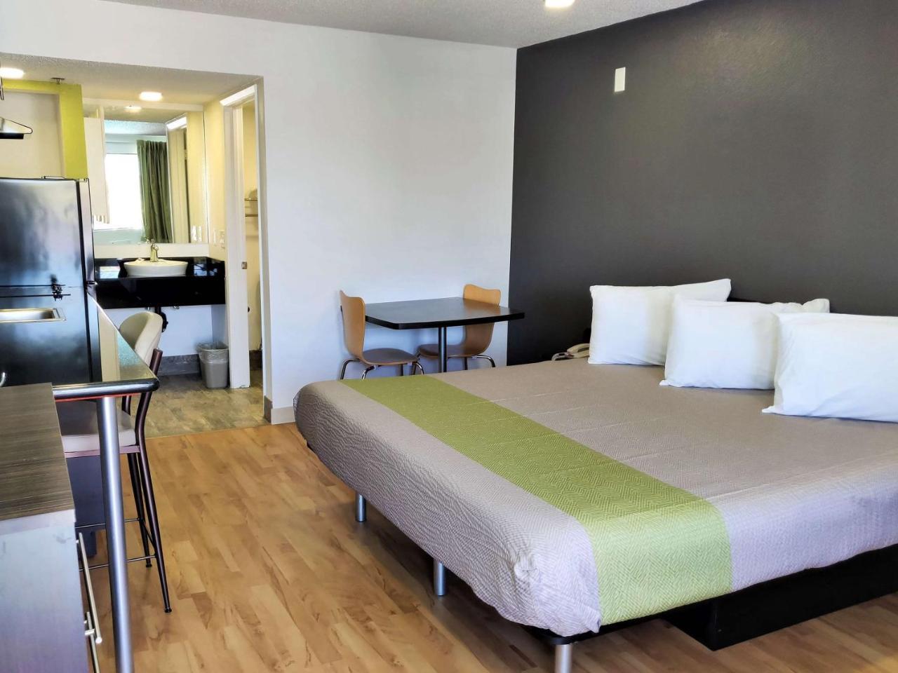 Studio 6-Fresno, Ca - Extended Stay Pinedale Экстерьер фото