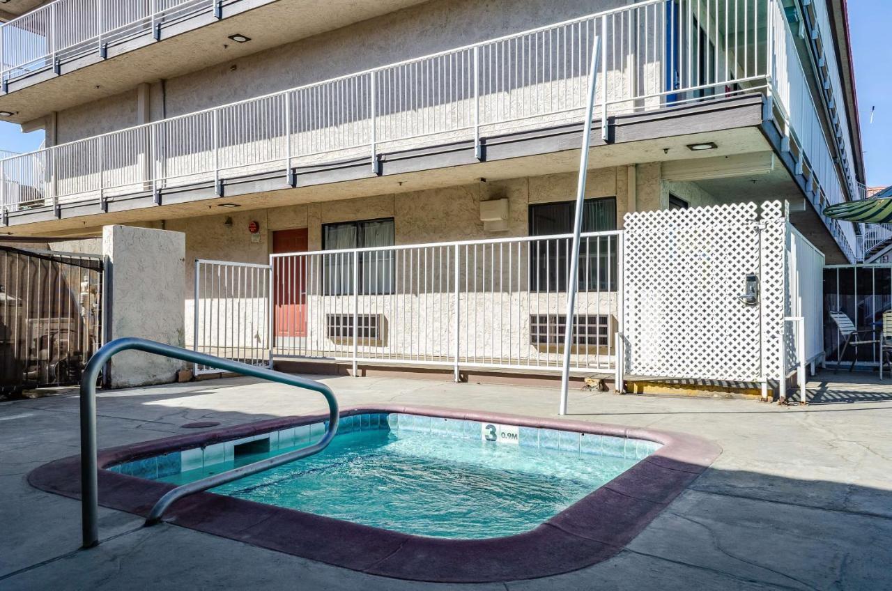 Studio 6-Fresno, Ca - Extended Stay Pinedale Экстерьер фото