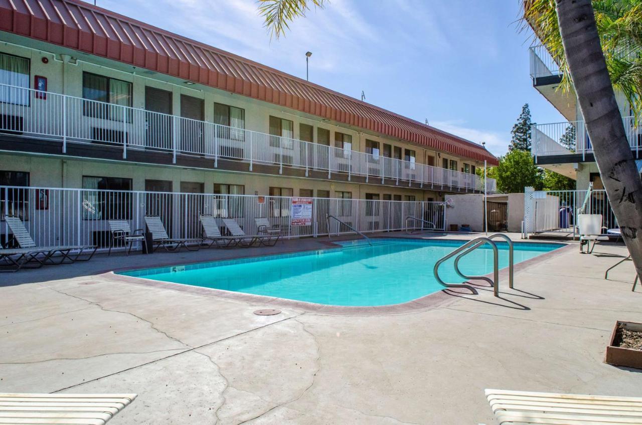 Studio 6-Fresno, Ca - Extended Stay Pinedale Экстерьер фото
